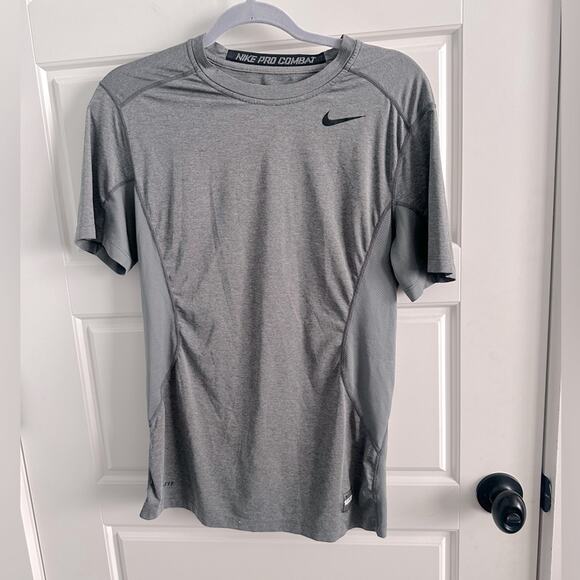 Nike Pro Combat Dri-Fit Fitted Active Shirt - Picture 1 of 4